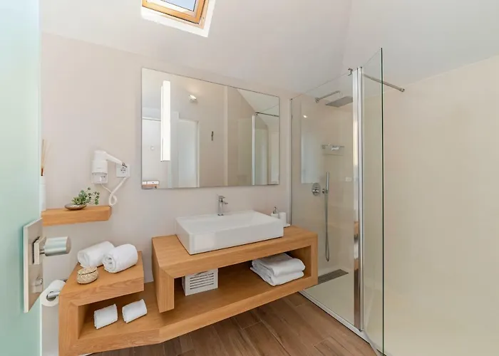 New! Alvinho| Lifestyle&nature | Heated Pool 别墅 *