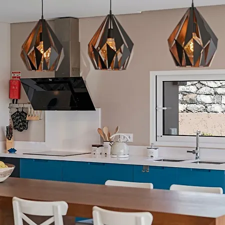 New! Alvinho| Lifestyle&nature | Heated Pool Funchal
