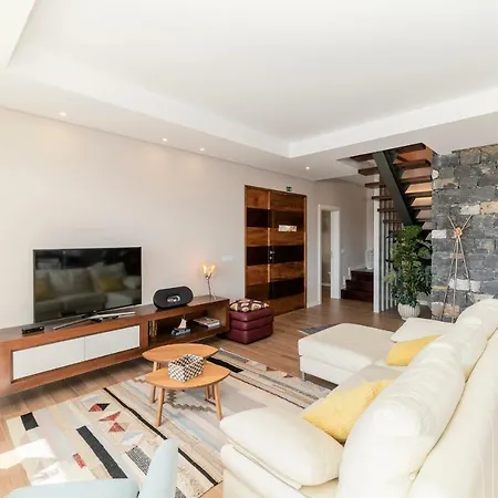 New! Alvinho| Lifestyle&nature | Heated Pool * Funchal (Madeira)
